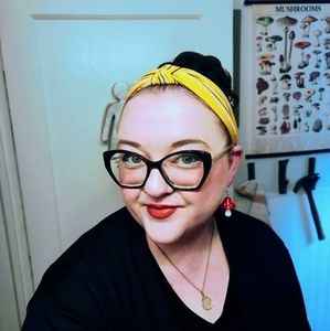 Meet your Posher, Lindsey